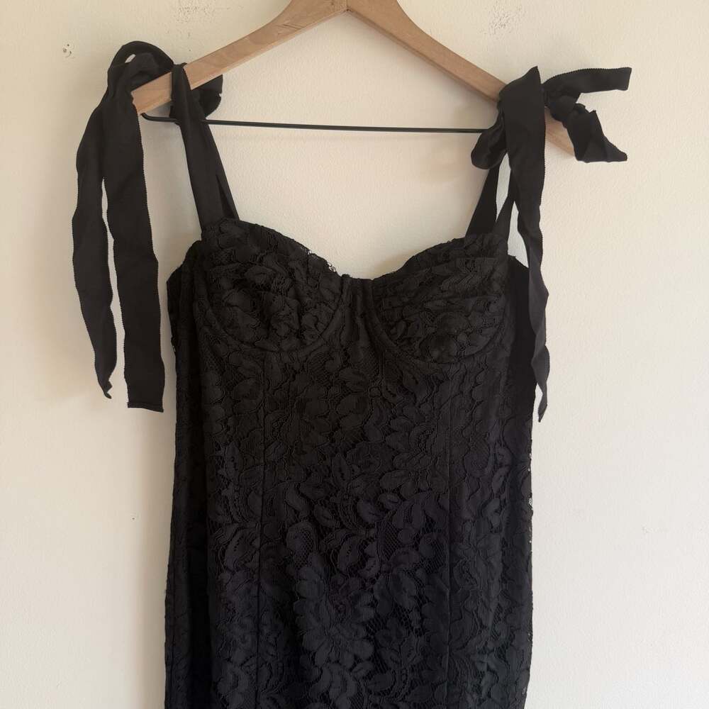 NWT Lovers And Friends Mary Kate Black Lace Midi Dress Size M Sweetheart $238 - Picture 3 of 10